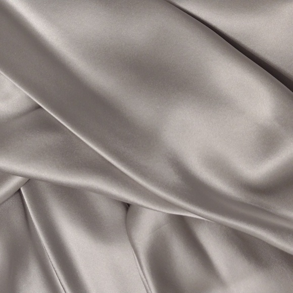 NEW NWOT Nili Lotan 100% Silk Short Cami Dress Pale Silver Silk Size Medium - Picture 16 of 16